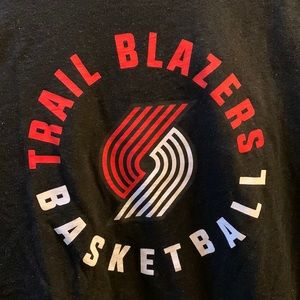 NBA black Portland Trailblazers tshirt size medium